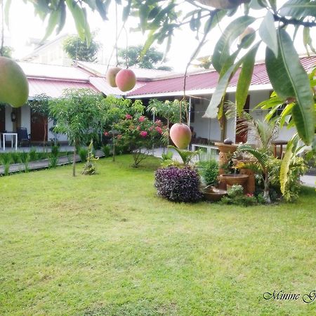 Minine Guesthouse Silang Екстериор снимка